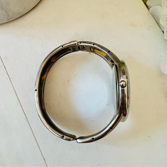 Narmi Tortoise Shell Cuff Watch - Picture 6 of 10